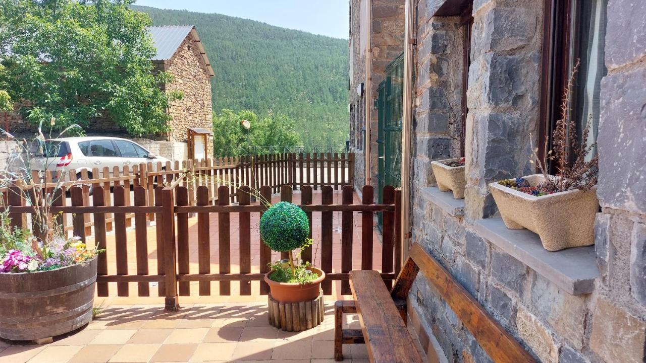 Apartamentos Castiello De Jaca 3000 외부 사진